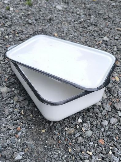 enamel ware  job lot