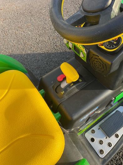 John Deere electric tractor