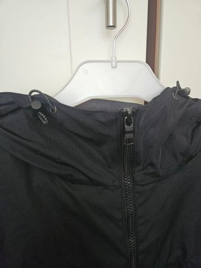 Shower proof jacket size S
