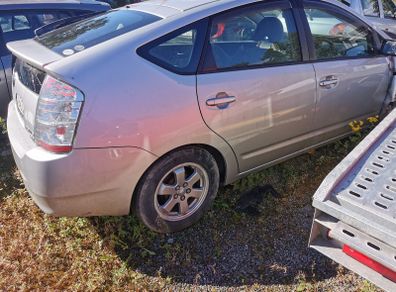 11 Toyota Prius parts