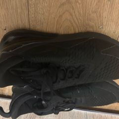 Nike airmax 270 trainers size uk8