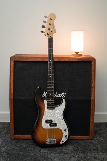 Fender MIJ Hybrid II Precision Bass with Rosewood Fretboard - Metallic 3-Color Sunburst
