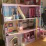 barbie doll house Image 2