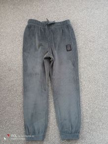 boy's trousers. age 6/7