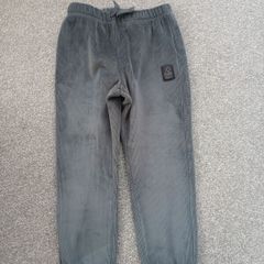 boy's trousers. age 6/7