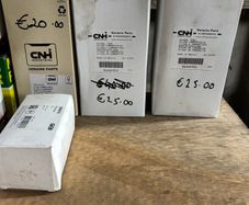 Oil, Fuel, Hydraulic & air filters for tractors