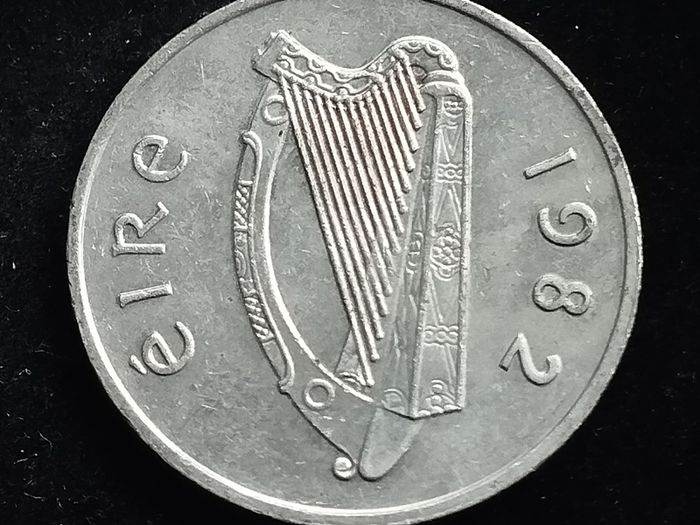Ireland  - 1982 - 5 Pence  - Bull - KM.22 - [2012]