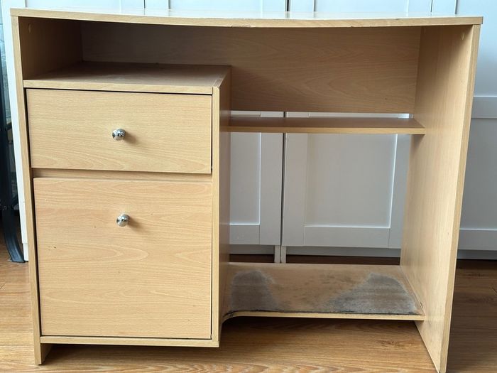 Free Desk