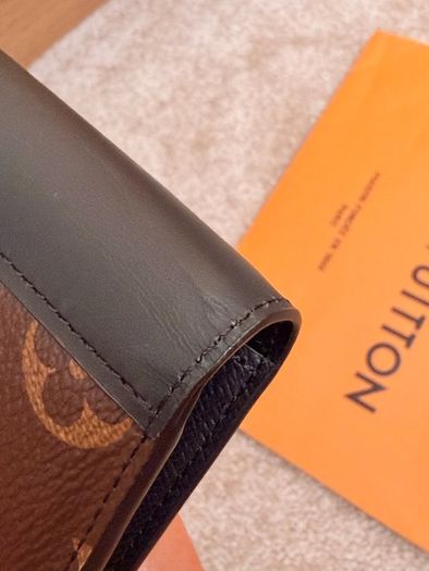 Louis Vuitton Long Wallet