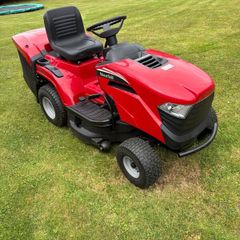 Tractor Lawnmower
