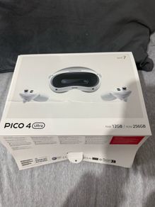Pico 4 Ultra VR headset