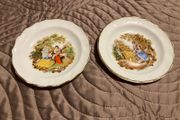 Pair of vintage gilt edge jewellery dishes