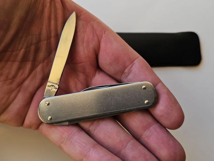 Vintage Rare Collectable Victoria Victorinox Price Gentleman's models 74mm Swiss Army Knife