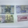 Bulk lot (34) crisp uncirculated world banknotes see all pictures Image 4