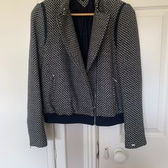 Tommy Hilfiger bomber-sryle jacket (US 6) like new
