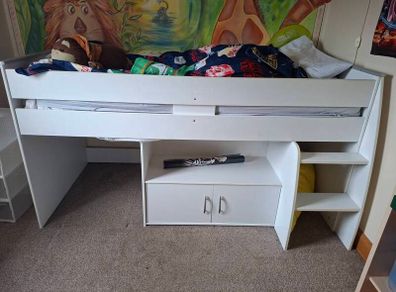 FREE single bed, mid rise sleeper to go asap.
