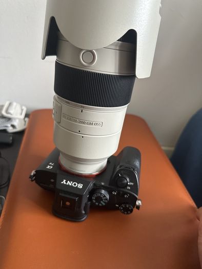 Sony fe 2.8 70-200