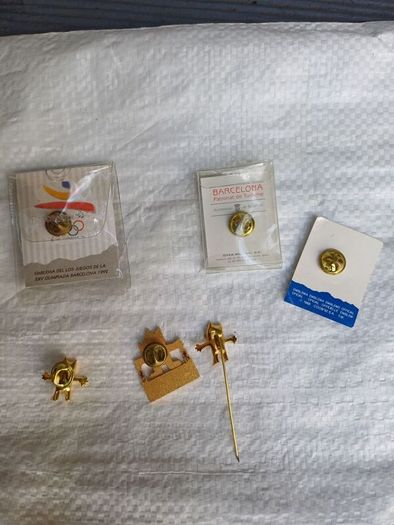 Massive Vintage Pin Badges Collection Lot - LEGO Arnotts, Guinness, Barcelona 92, Irish Memorabilia