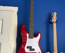 gear4music bass
