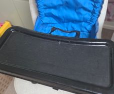 Portable kids chair with try