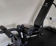 HIT fitness Leg extension and Leg curl