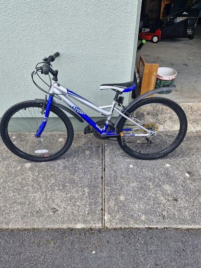 Bicycles & scooters/ gliders / Go Cart