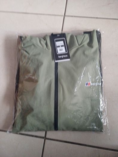 nike jacket shorts sets small