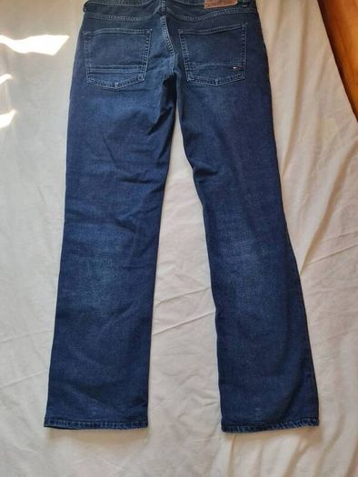 Tommy hilfiger Denton stretch Size 33/32 zip fly in excellent condition