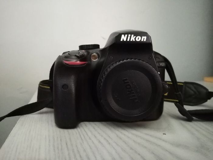 Nikon D3400 camera body