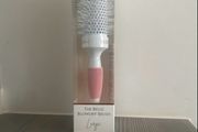 The Belle  Blowdry Brush