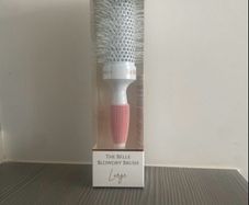 The Belle  Blowdry Brush