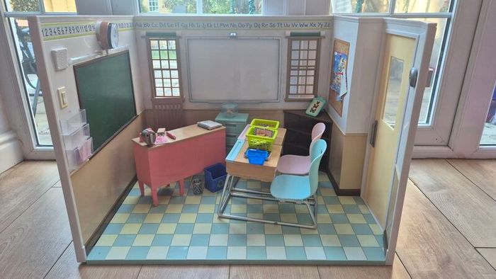 my generation dolls school