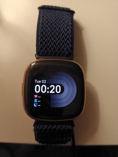 Fitbit Versa 4
