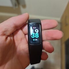 Fitbit Charger 6