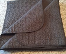 Bedspread and cusion / throw / bed cover