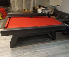 Pool table