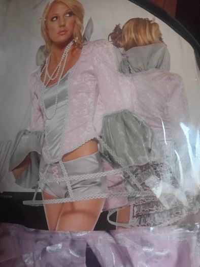 Ladies Mascarade Costume