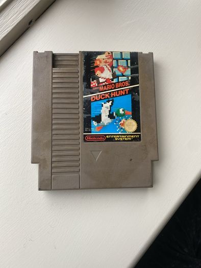 Nintendo Entertainment System (NES)