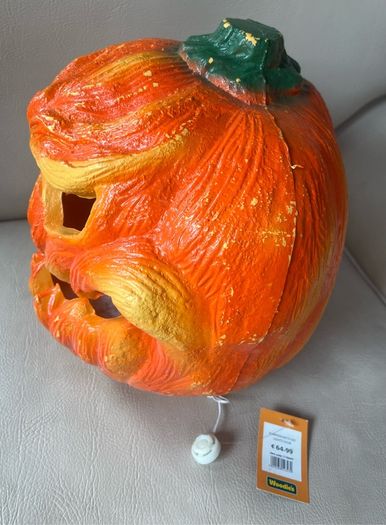 Large Pumpkin with LED lights