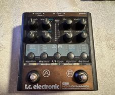 TC Electronic Nova Dynamic -2 compressors/ noise gate in one pedal