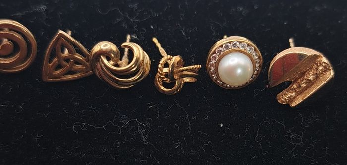 9ct gold earrings