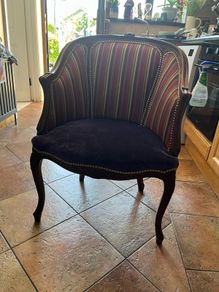 Arm chair