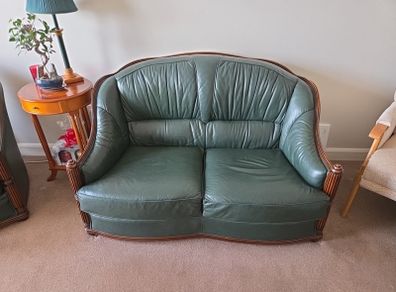 Leather suite