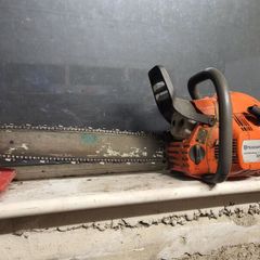 Husqvarna 450 X-TORQ chainsaw