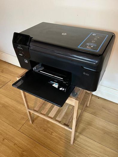 HP Photosmart Plus printer WITH the wooden/bamboo side table