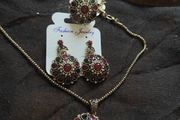 antique style necklace