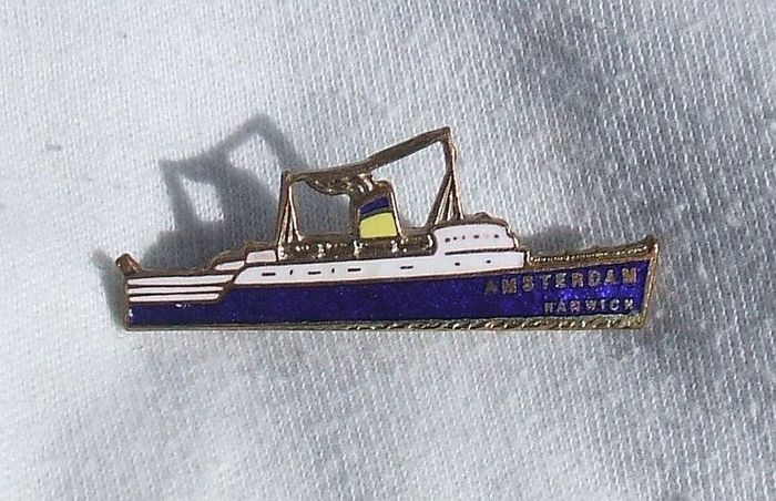 AMSTERDAM III British Railways steamship - vintage enamel badge (1950's/1960's) St. Christopher Railways Servants Orphanage, Derby (B)