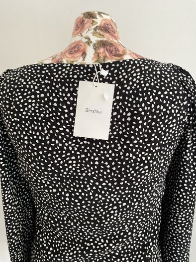 Bnwt Bershka black polka dot top large