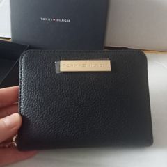 New Tommy Hilfiger Wallet