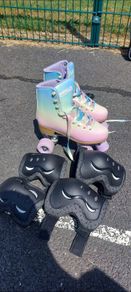 Women Roller Skates, size 37 with knee and elbow pads